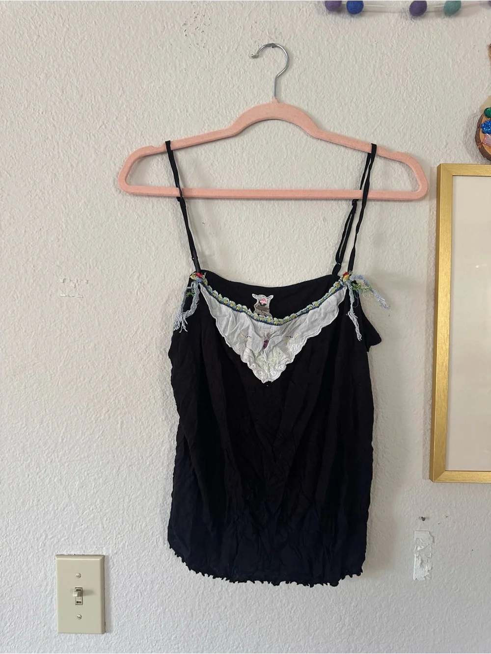 Free People L Spaghetti Strap Embroidered Tank